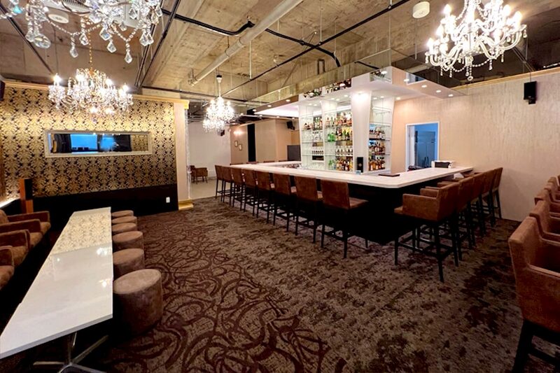 GALS BAR & LOUNGE